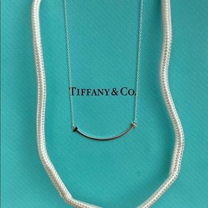 COPY - T Smile necklace starling silver